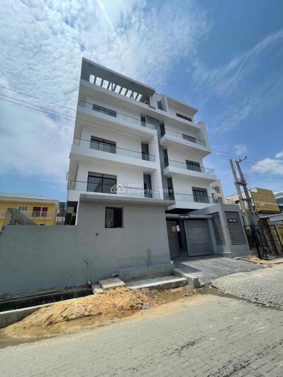 Alluringly Finished Luxury 3  Bedroom Apartment + Bq, Lekki Phase 1, Lekki Phase 1, Lekki, Lagos, Block of Flats for Sale