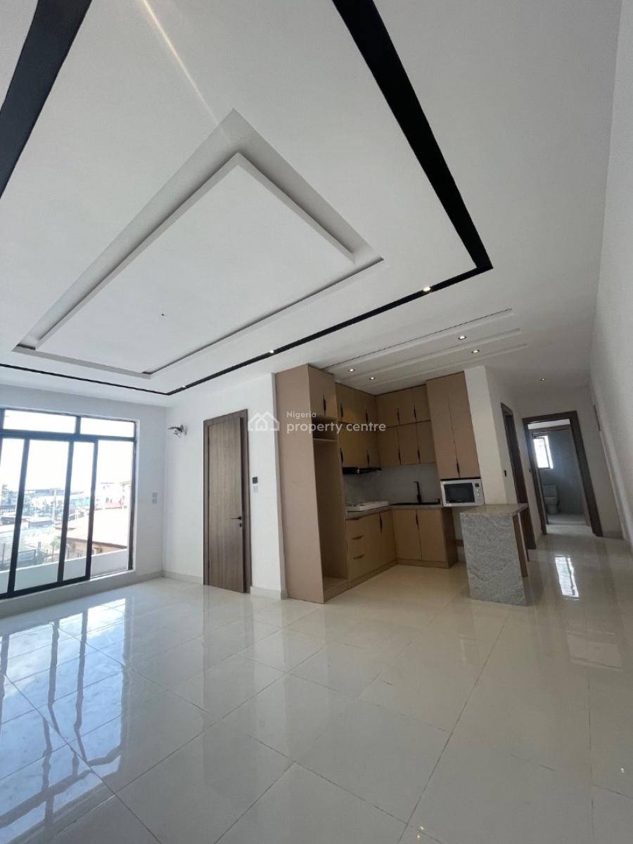 Alluringly Finished Luxury 3  Bedroom Apartment + Bq, Lekki Phase 1, Lekki Phase 1, Lekki, Lagos, Block of Flats for Sale
