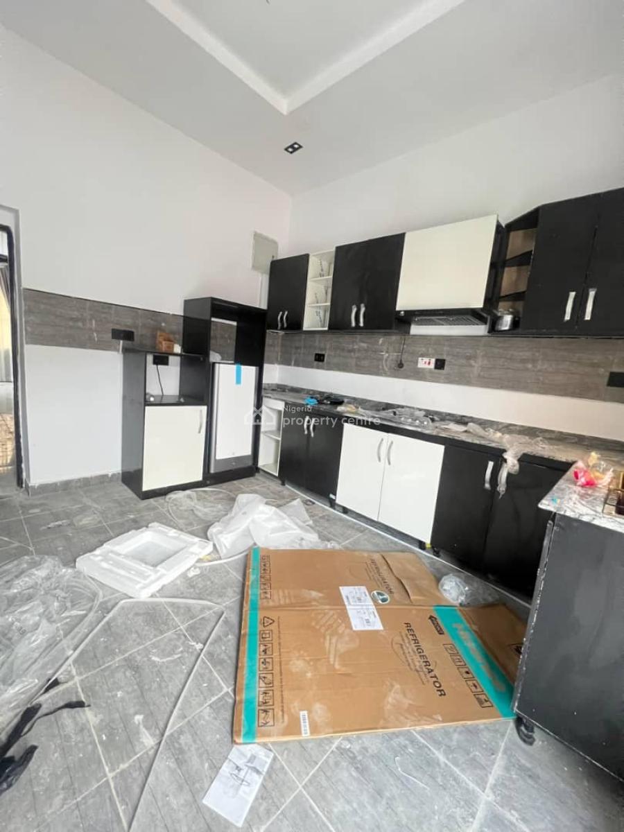 Luxury 2bedroom Flat, Miracle Avenue Estate, Aptech, Ajah, Lagos, Flat / Apartment for Rent