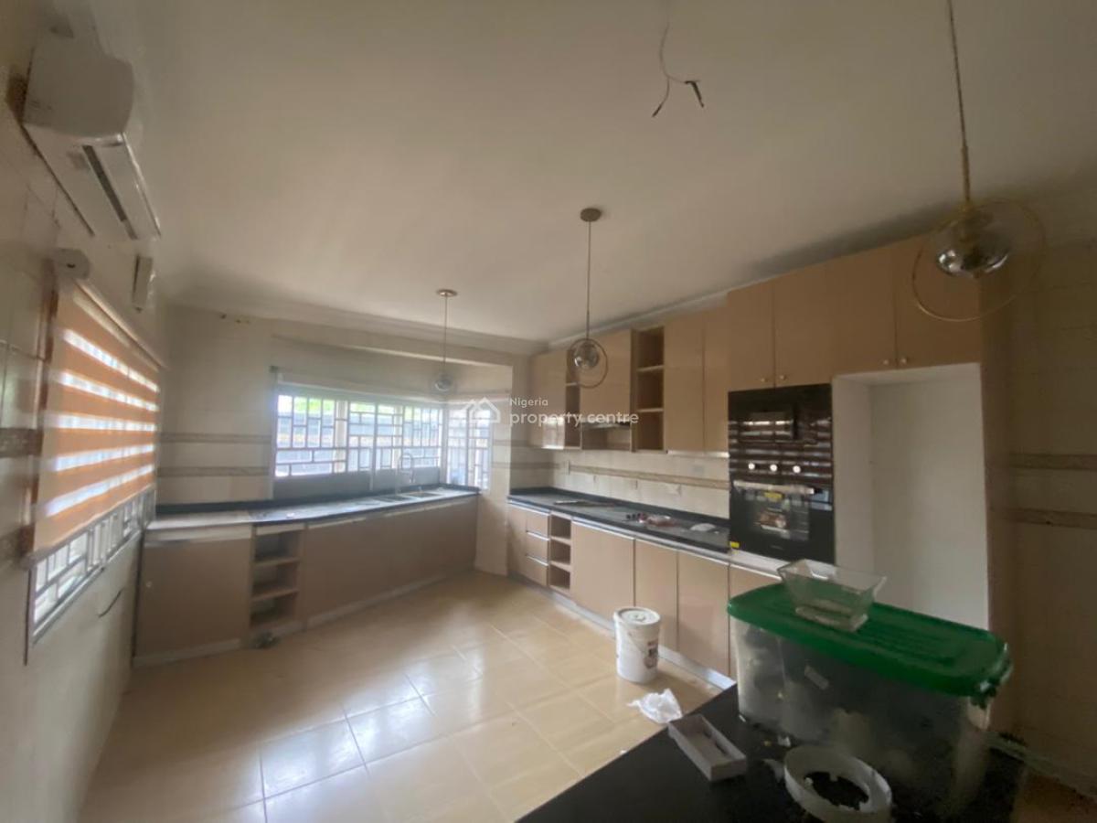 4 Bedroom Semi Detached Duplex with Bq, Lekki Phase 1, Lekki, Lagos, Semi-detached Duplex for Rent