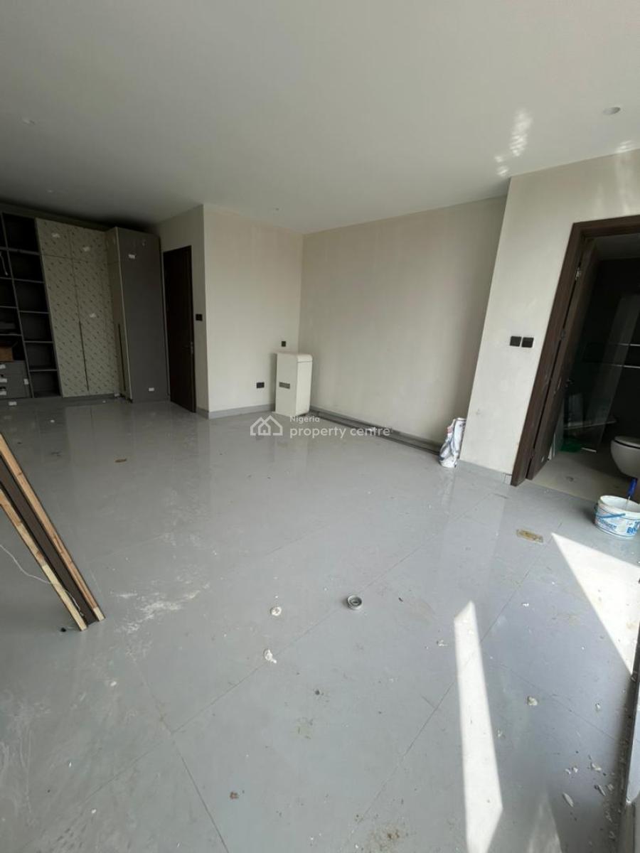 2 Bedroom Apartment with Bq, Lekki Phase 1, Lekki, Lagos, Flat / Apartment for Sale