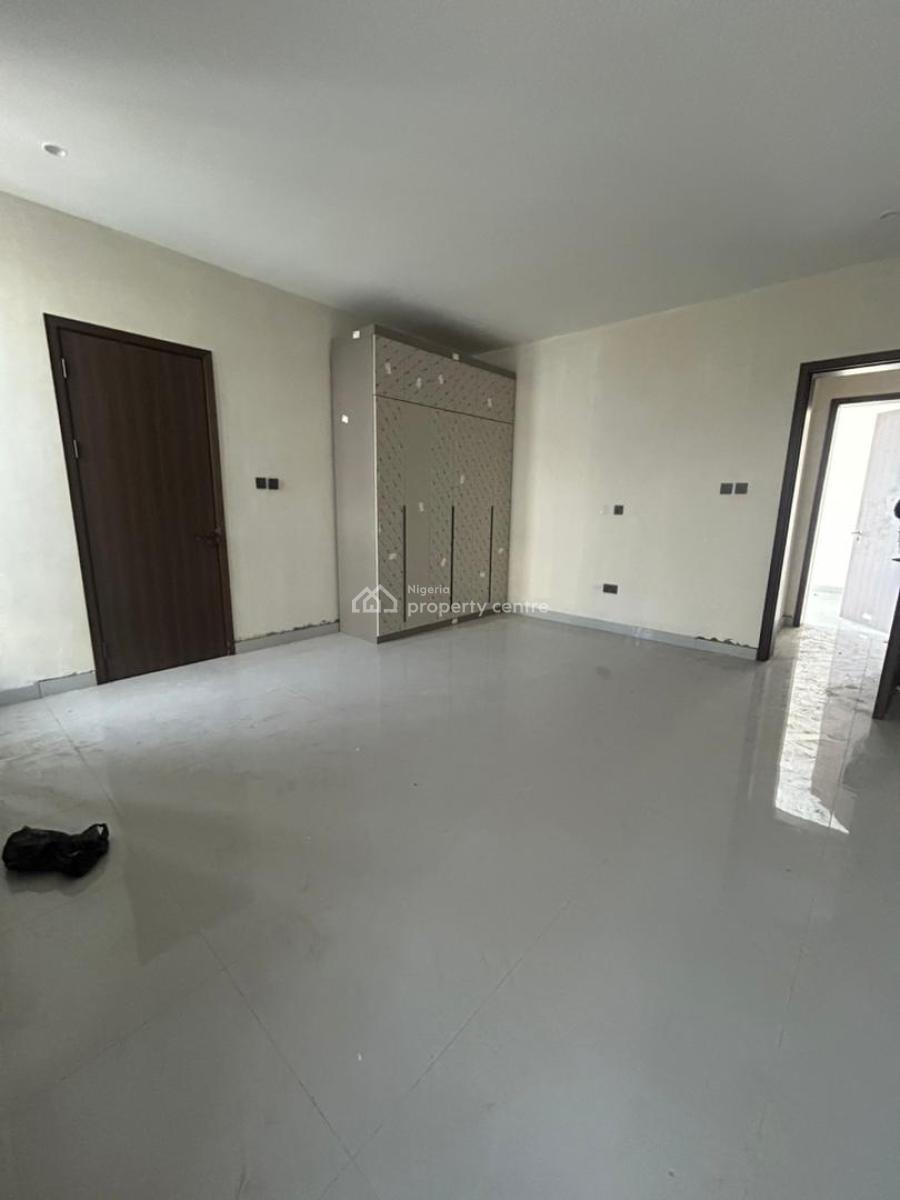 2 Bedroom Apartment with Bq, Lekki Phase 1, Lekki, Lagos, Flat / Apartment for Sale