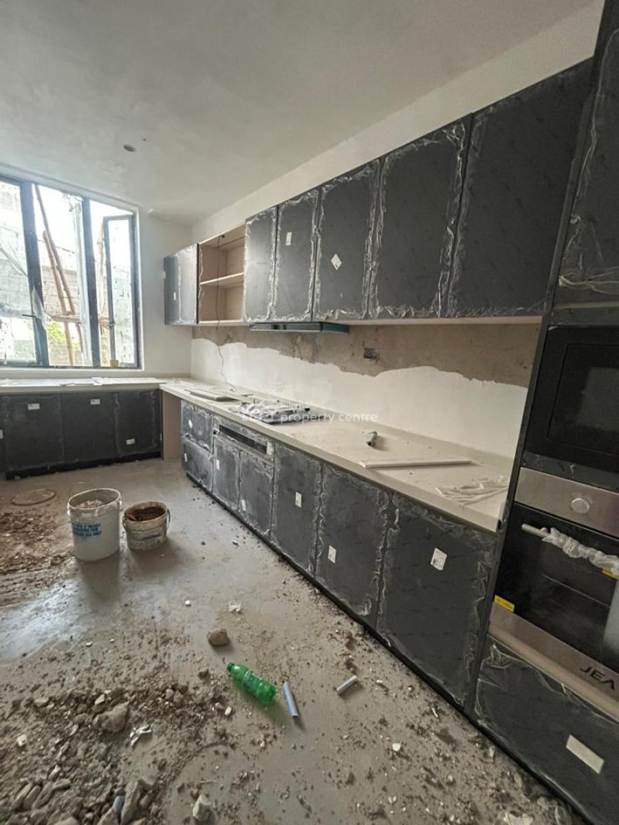 2 Bedroom Apartment with Bq, Lekki Phase 1, Lekki, Lagos, Flat / Apartment for Sale