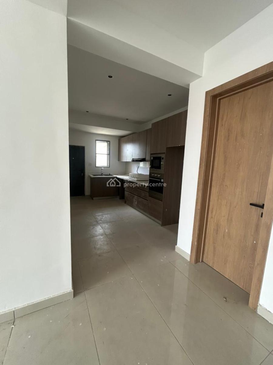 3 Bedroom Apartment with Bq, Lekki Phase 1, Lekki, Lagos, Flat / Apartment for Sale