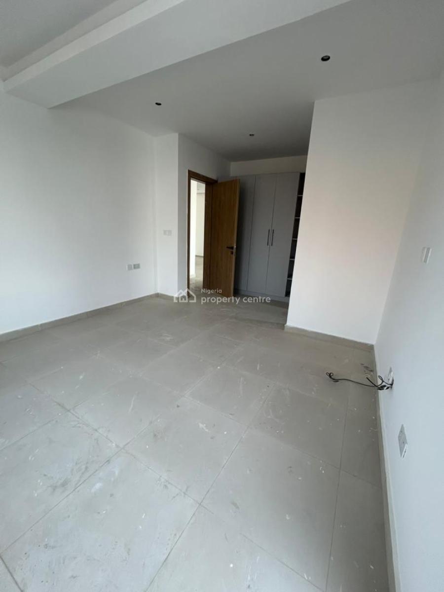 3 Bedroom Apartment with Bq, Lekki Phase 1, Lekki, Lagos, Flat / Apartment for Sale