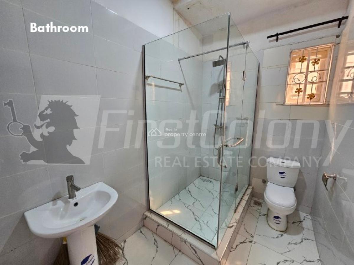 Gigantic 3 Bedroom Detached Home on Large Grounds (with 2-room Bq), Agungi, Lekki, Lagos, Detached Duplex for Sale