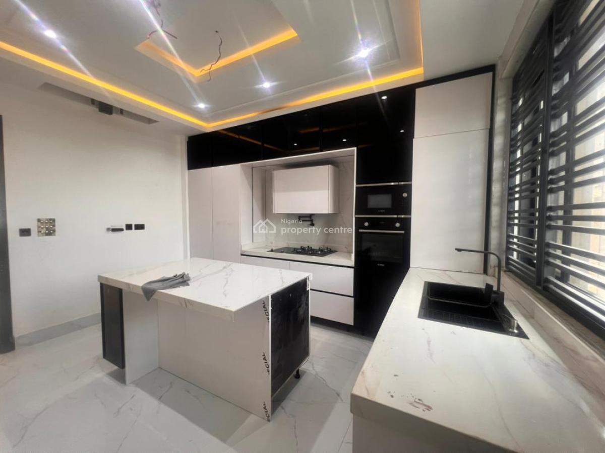 Luxury 4-bedroom Maisonette with a Room Bq on 5th Floor., Banana Island Road, Ikoyi, Lagos, Flat / Apartment for Rent