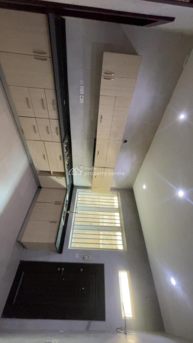 Tastefully Finished 4-bedroom Terraced Duplex with Bq in an Estate, Katampe, Abuja, Terraced Duplex for Rent