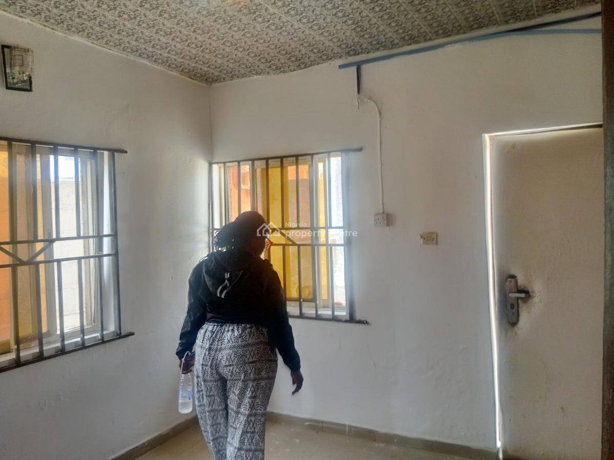 a Nice Room Self-contained, Teraanexs, Sangotedo, Ajah, Lagos, Self Contain (single Rooms) for Rent