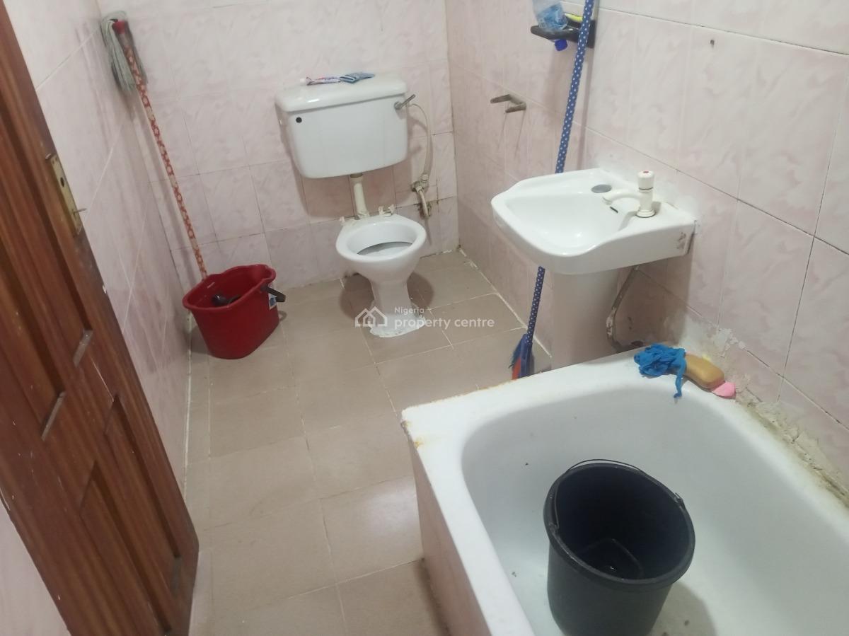 a Nice Room in a Shared Apartment, Abraham Adasanya Estate, Ajiwe, Ajah, Lagos, Self Contain (single Rooms) for Rent