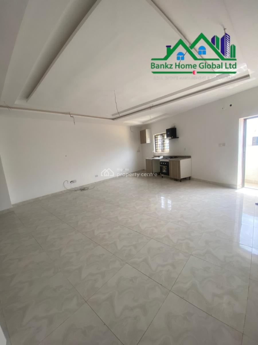 Spacious 3bedroom Maisonette, Lekki Phase 1, Lekki, Lagos, Flat / Apartment for Rent