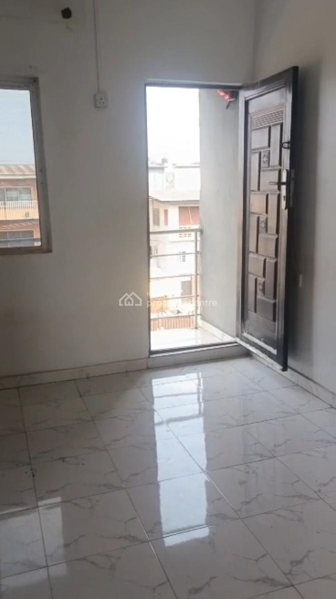 High-end Modern Mini-flat, Atiba Osbourn, Mende, Maryland, Lagos, Flat / Apartment for Rent
