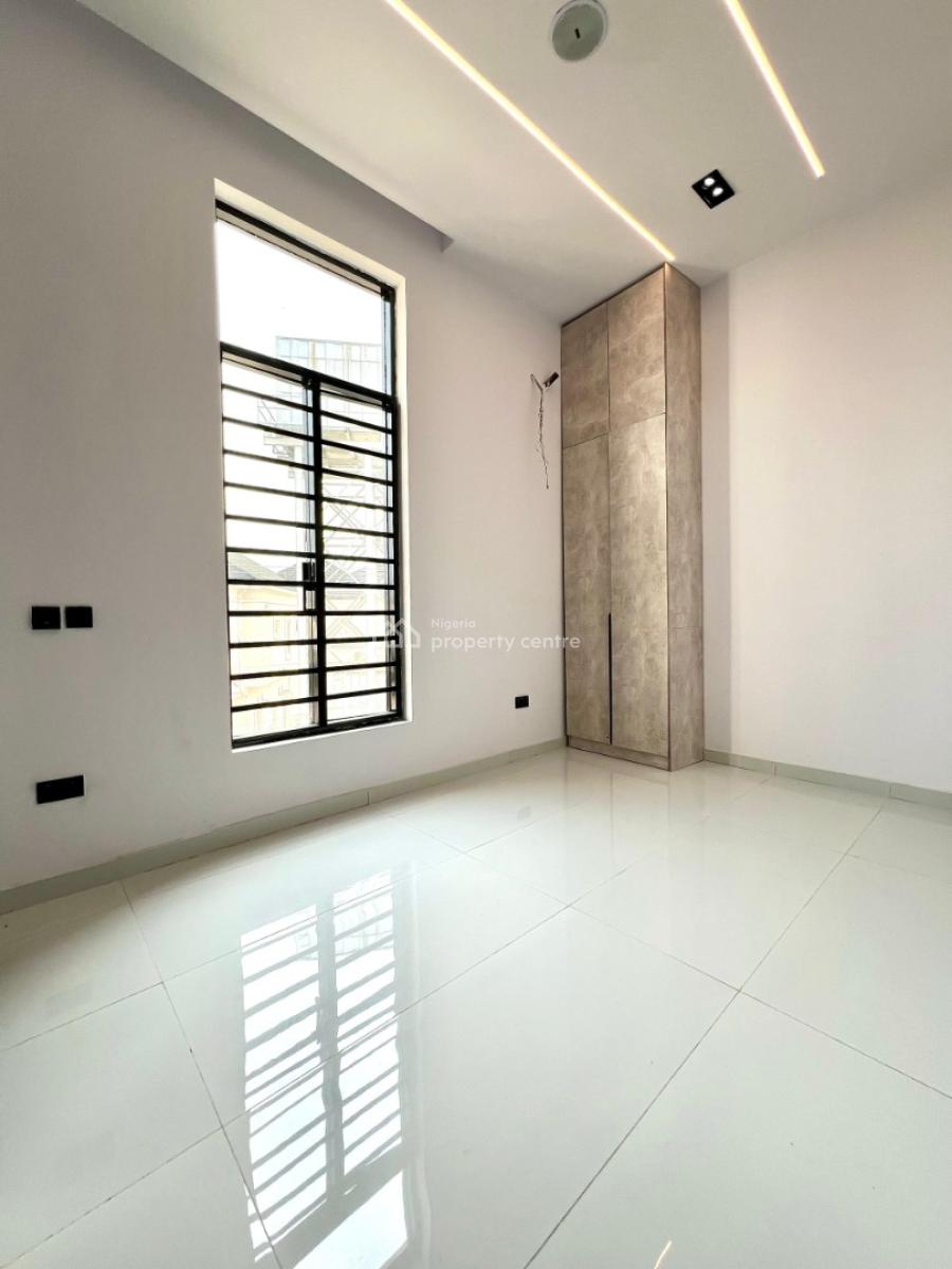 Stunning 5 Bedroom Detached Duplex with Bq, Ikota, Lekki, Lagos, Detached Duplex for Sale