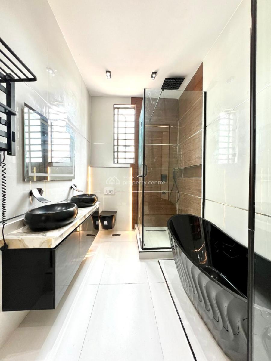 Stunning 5 Bedroom Detached Duplex with Bq, Ikota, Lekki, Lagos, Detached Duplex for Sale