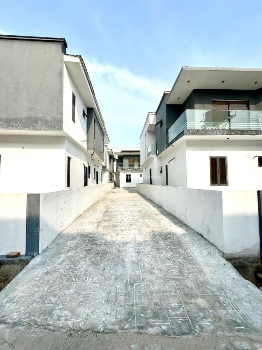 5 Bedroom Detached Duplex with Bq, Ologolo, Lekki, Lagos, Detached Duplex for Sale