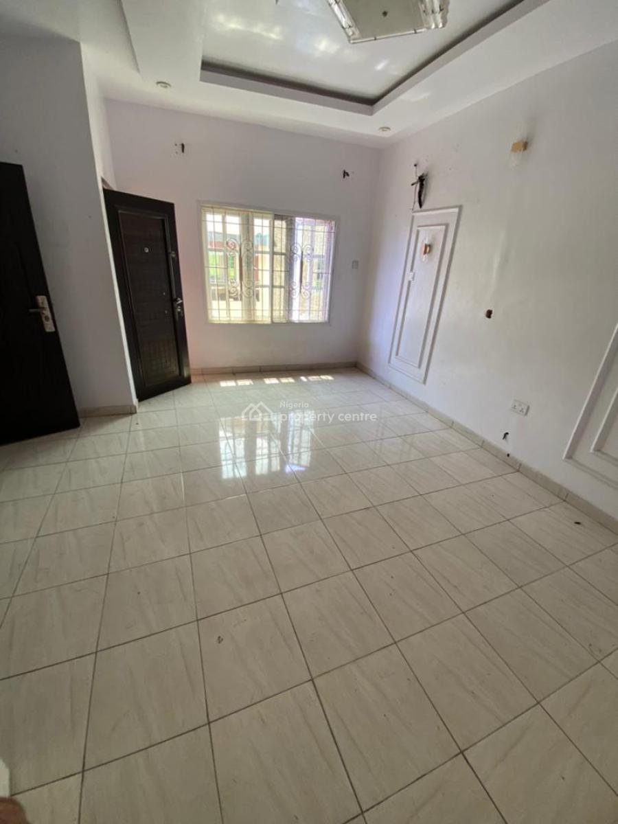 Well Improved 3 Bedroom Duplex, Lekki Gardens, General Paint, Alasia, Ajah, Lagos, Terraced Duplex for Rent