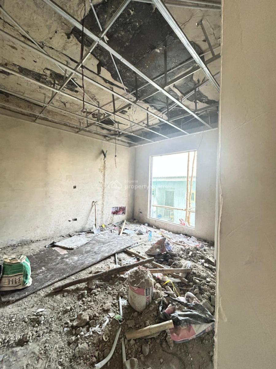 Luxury High-income 1 Bed + Solar & Rooftop Lounge Handover in 13 Weeks, University of Lagos Road, Akoka, Yaba, Lagos, Flat / Apartment for Sale