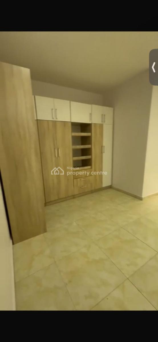 Masters Bedroom with Balcony, Orchid Road,royal Pine Estate, Lekki, Lagos, Flat / Apartment for Rent
