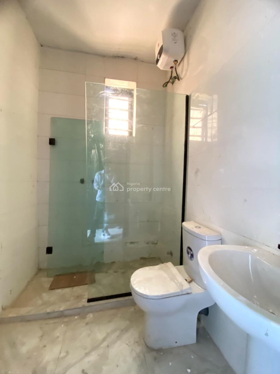 4bedroom Semi Detached Duplex, Ikota, Lekki, Lagos, Semi-detached Duplex for Sale