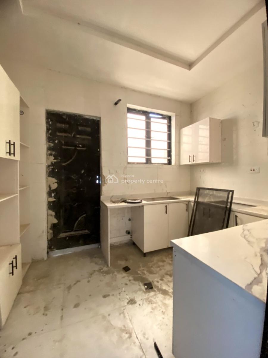 4bedroom Semi Detached Duplex, Ikota, Lekki, Lagos, Semi-detached Duplex for Sale