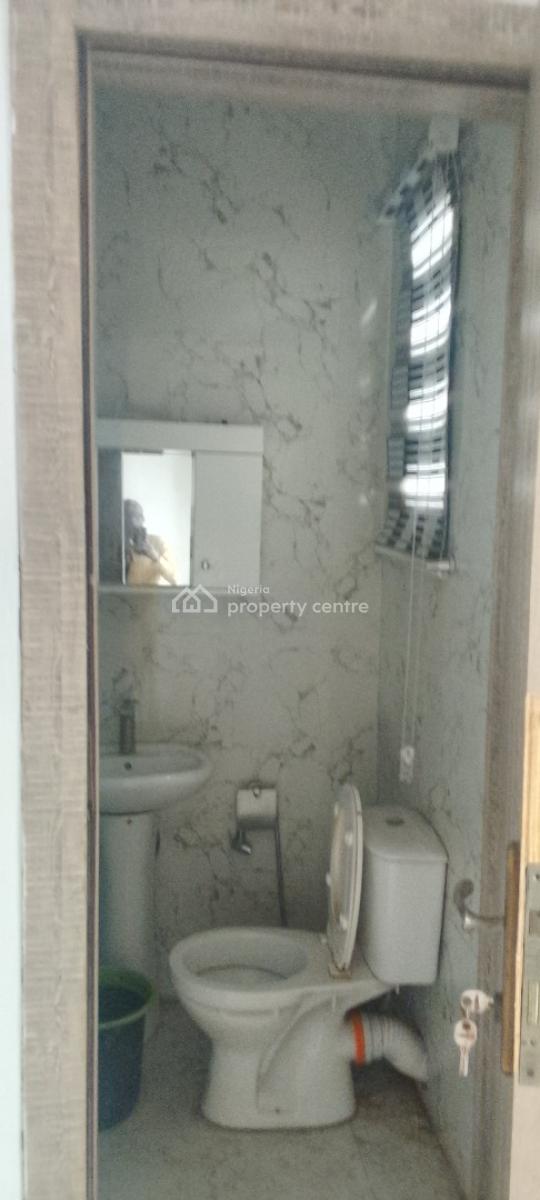 a Luxurious Room, Orchid Road, Van Daniel Estate, Lekki, Lagos, Self Contain (single Rooms) for Rent