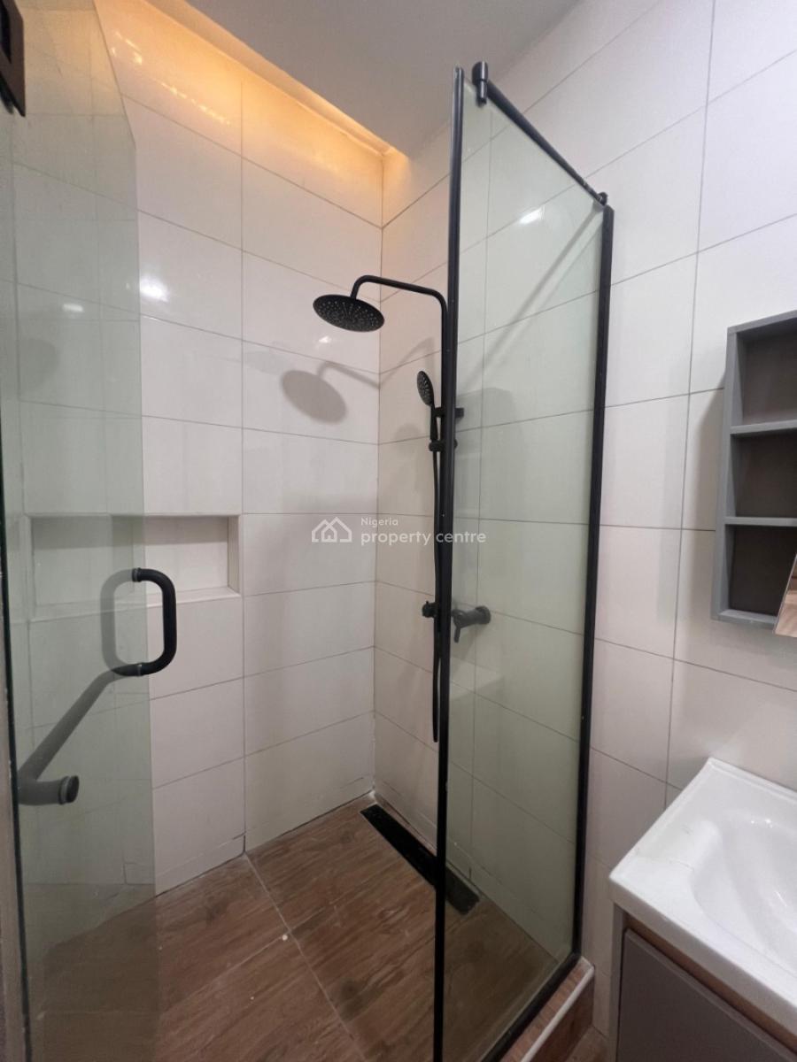 2 Bedroom Apartment Available, Ikate Elegushi, Lekki, Lagos, Flat / Apartment for Sale