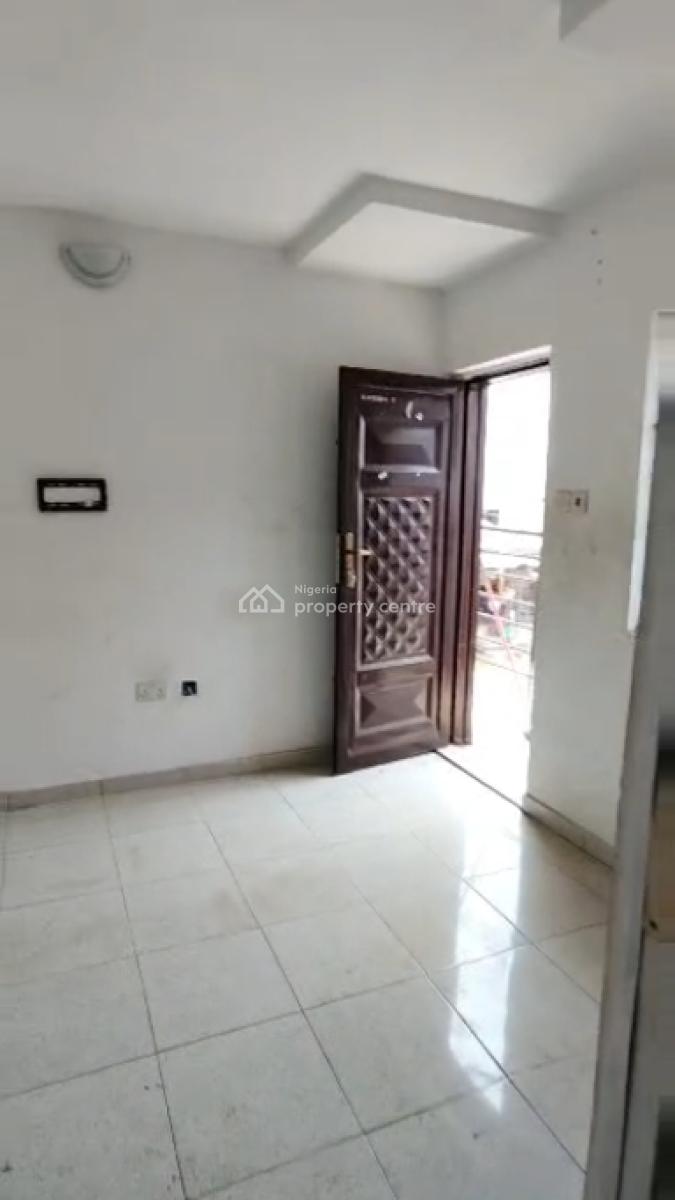 Well Maintained Mini Flat, Shapati, Bogije, Ibeju Lekki, Lagos, Mini Flat (room and Parlour) for Rent