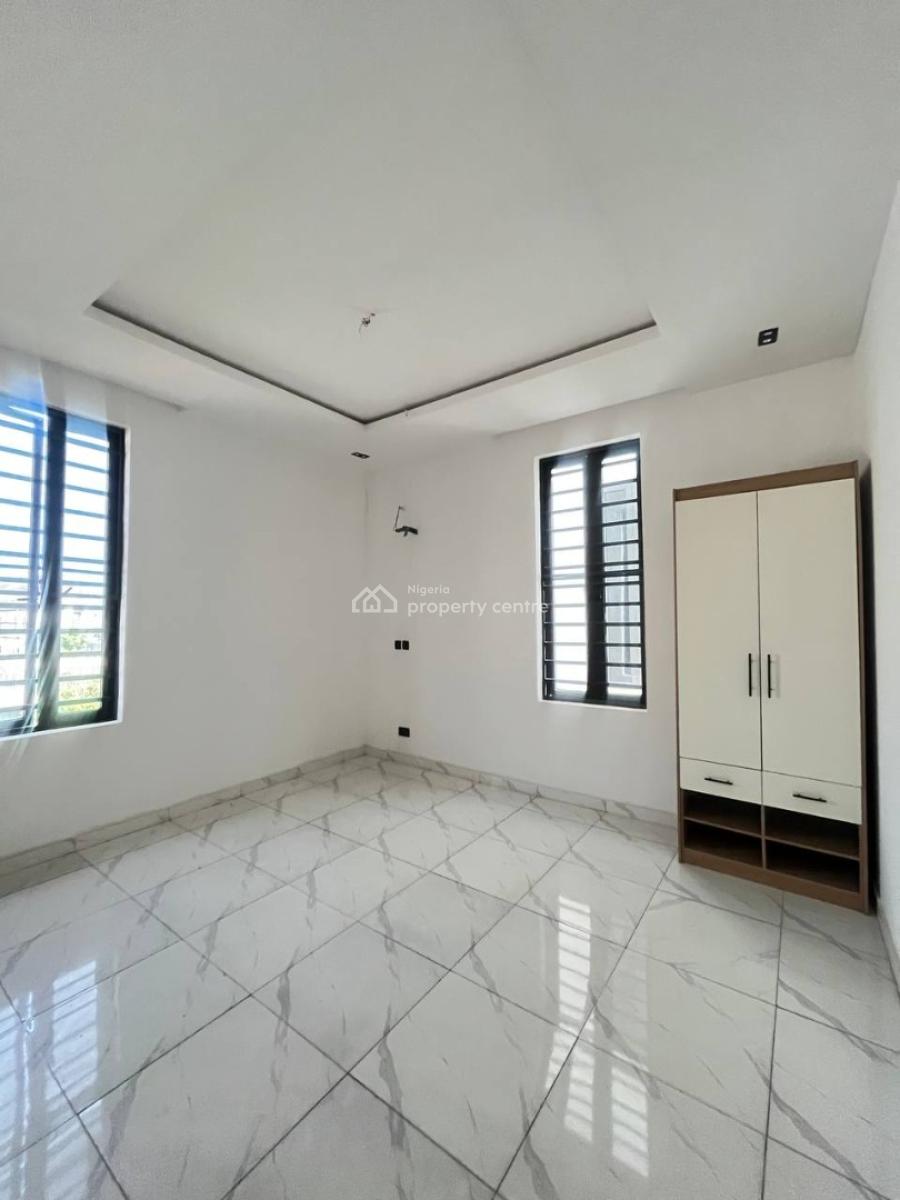 5  Bedroom Detached House, Lekki, Lagos, Detached Duplex for Sale