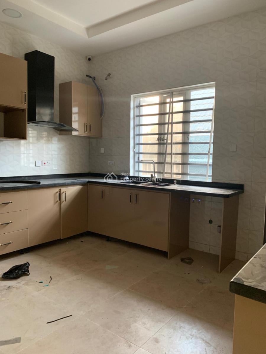 Brand New Serviced 4 Bedroom Terrace Duplex with Bq in a Secured, Lekki Phase 1, Lekki, Lagos, Terraced Duplex for Rent