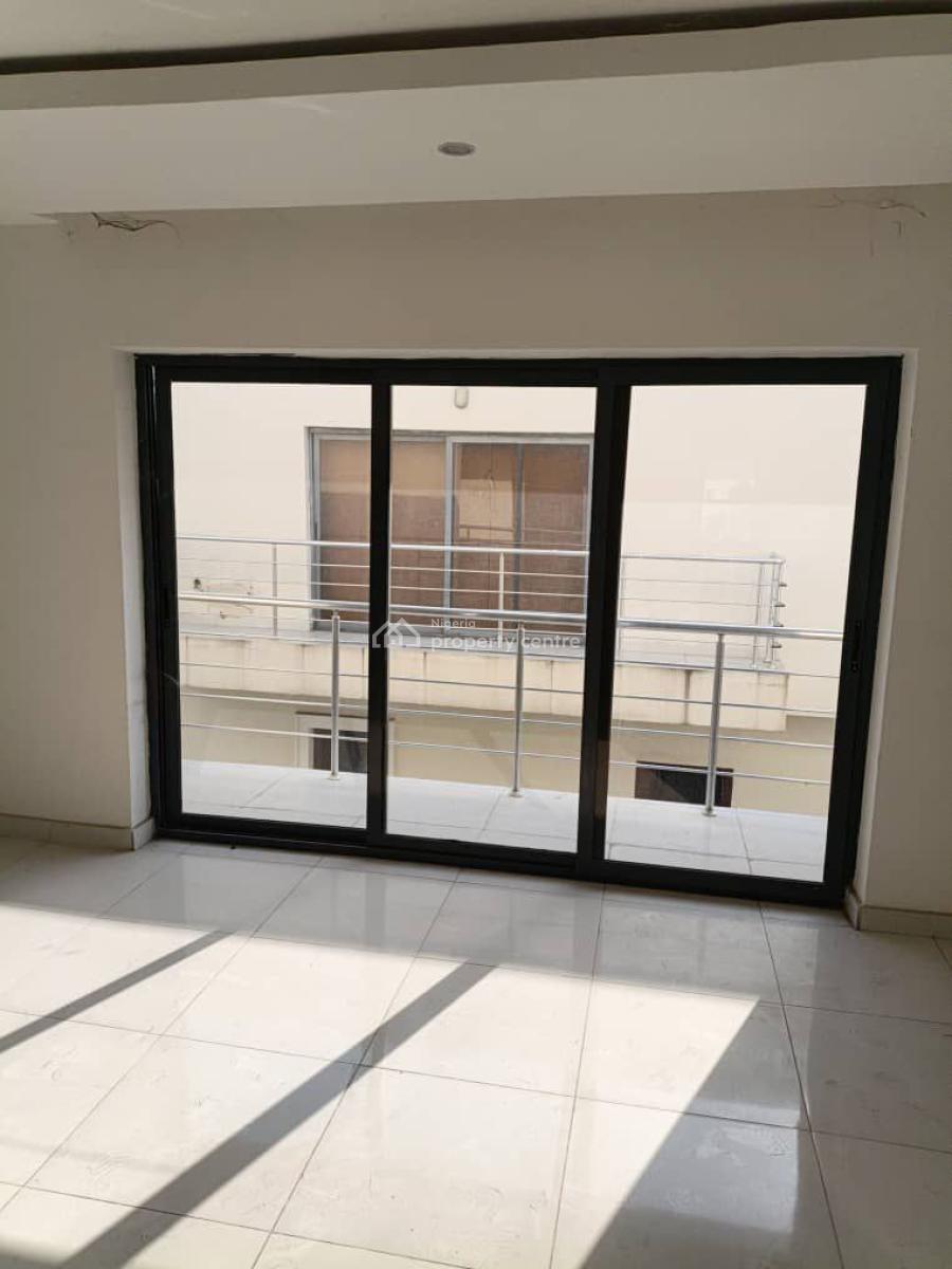 5  Bedroom Detached House with 2 Room Bq, Lekki, Lagos, Detached Duplex for Rent