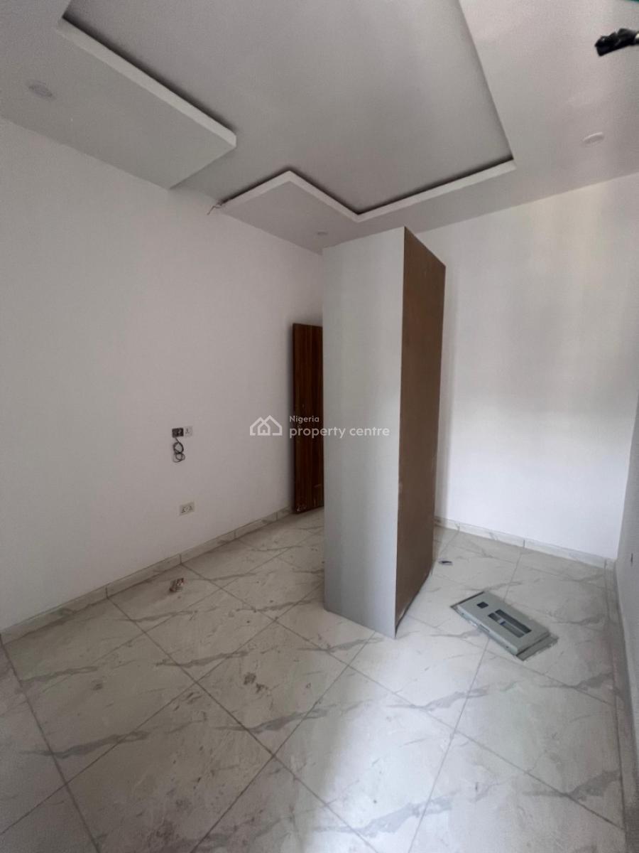 4 Bedroom Terrace Duplex Available, Ologolo, Lekki, Lagos, Terraced Duplex for Sale