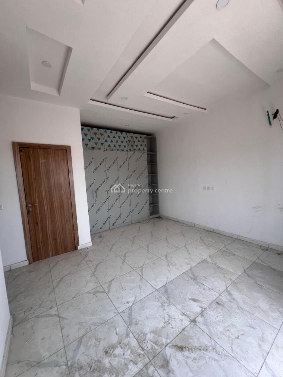 4 Bedroom Terrace Duplex Available, Ologolo, Lekki, Lagos, Terraced Duplex for Sale