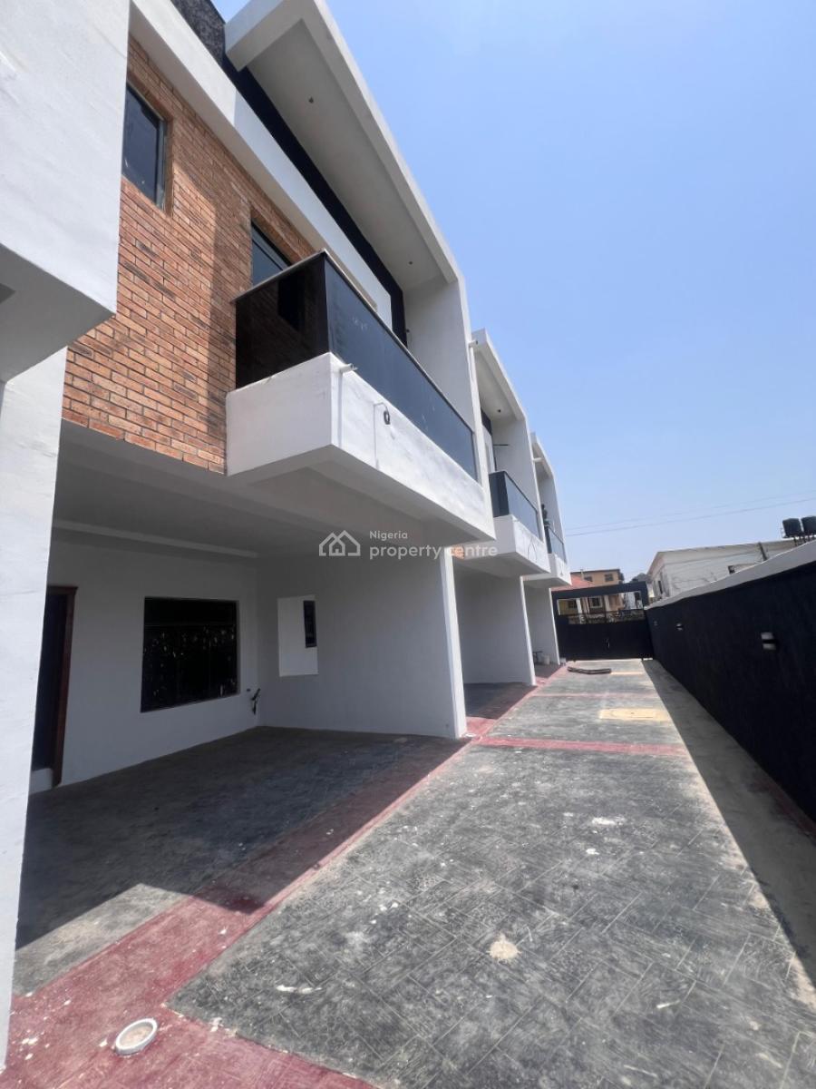 4 Bedroom Terrace Duplex Available, Ologolo, Lekki, Lagos, Terraced Duplex for Sale