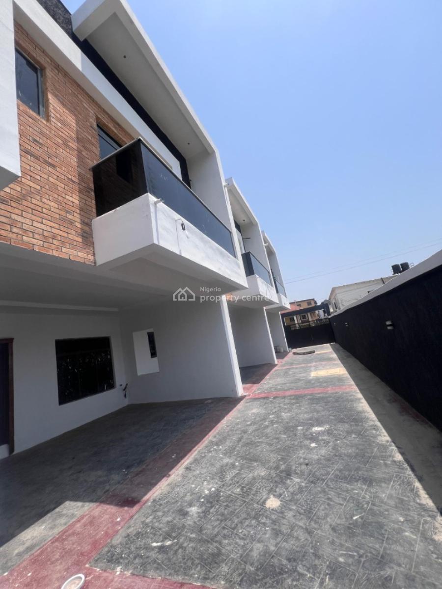4 Bedroom Terrace Duplex Available, Ologolo, Lekki, Lagos, Terraced Duplex for Sale