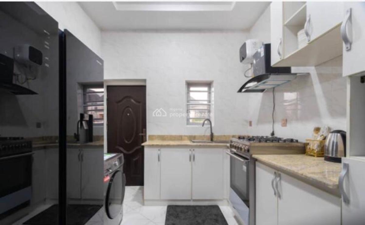 3 Bedroom Apartment, Ajah, Lagos, Flat / Apartment Short Let