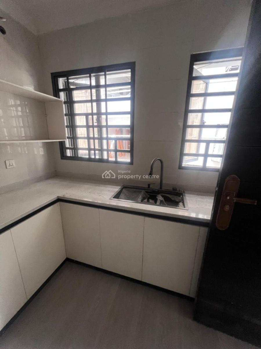 4 Bedroom Apartments with Bq Available, Ikate Elegushi, Lekki, Lagos, Block of Flats for Sale