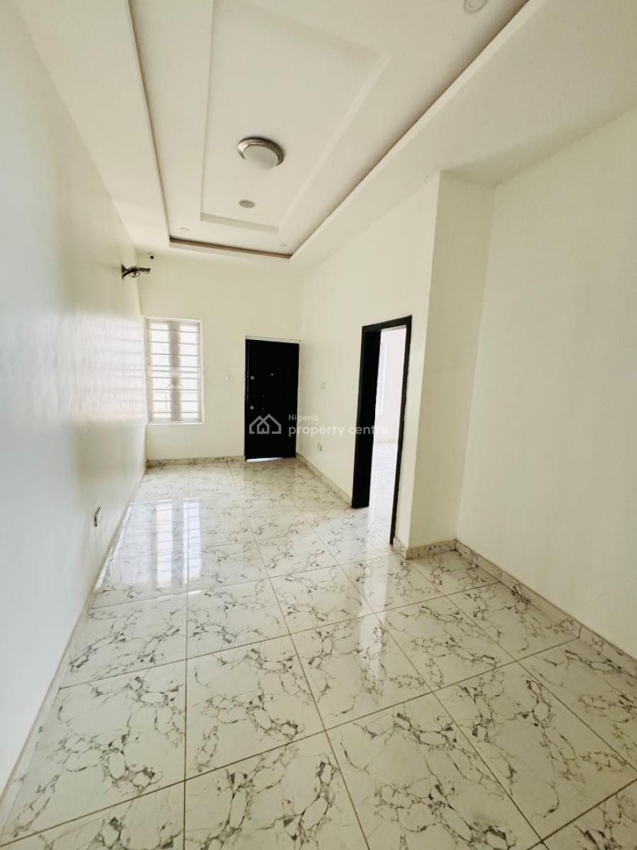 5-bedroom Detached Home with Bq, Ikota, Lekki, Lagos, Detached Duplex for Sale