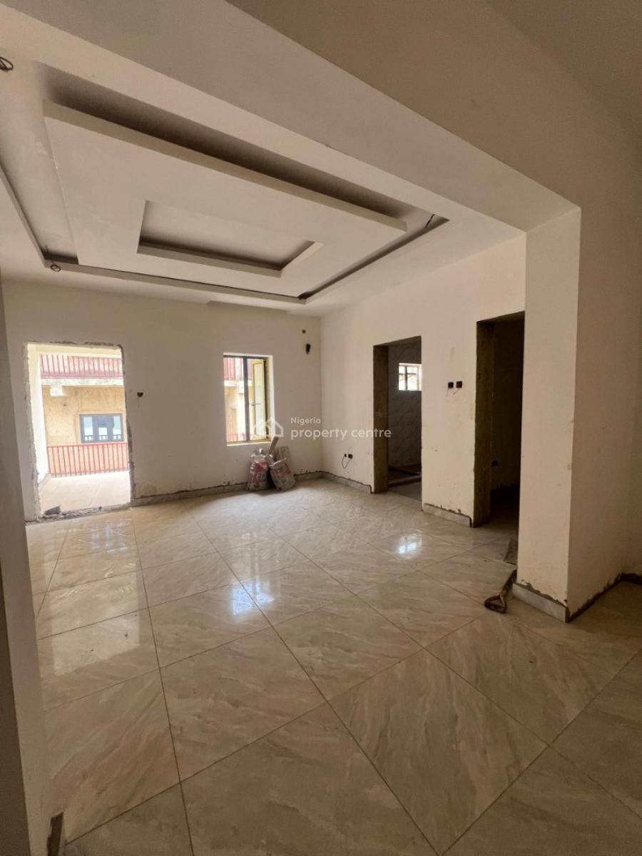 Massive 6-bedroom Terraced Duplex  with Family Lounge, Jahi, Abuja, Terraced Duplex for Sale
