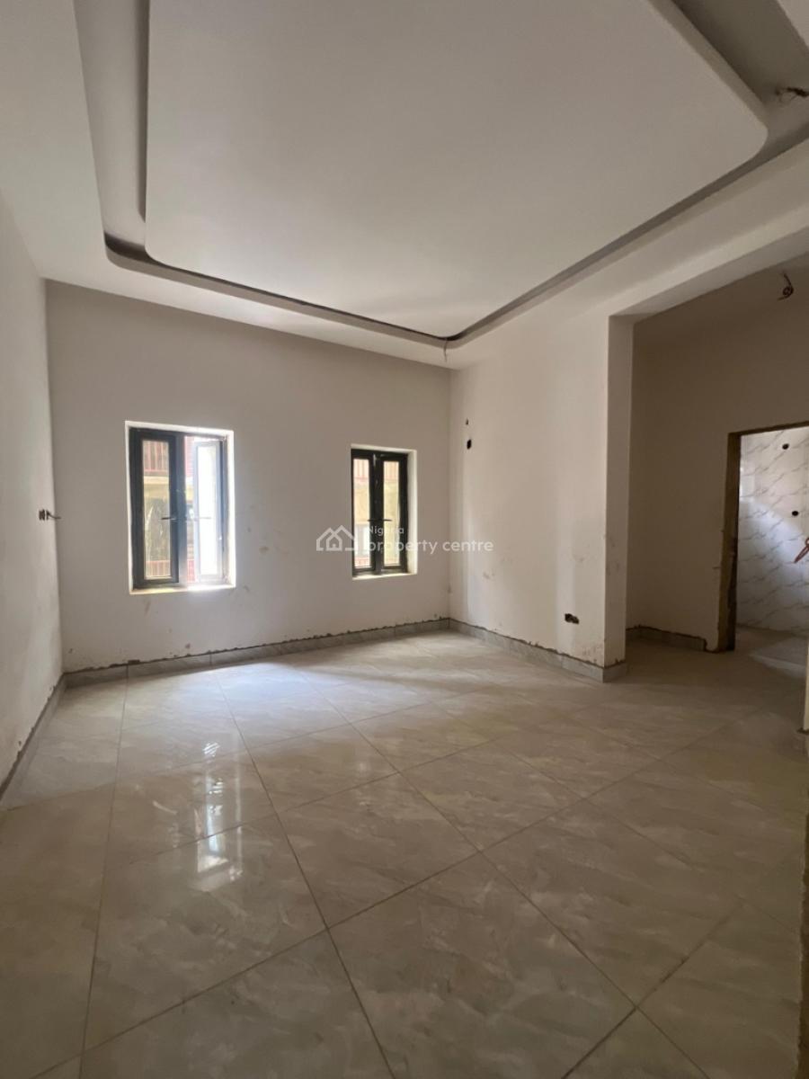 Massive 6-bedroom Terraced Duplex  with Family Lounge, Jahi, Abuja, Terraced Duplex for Sale