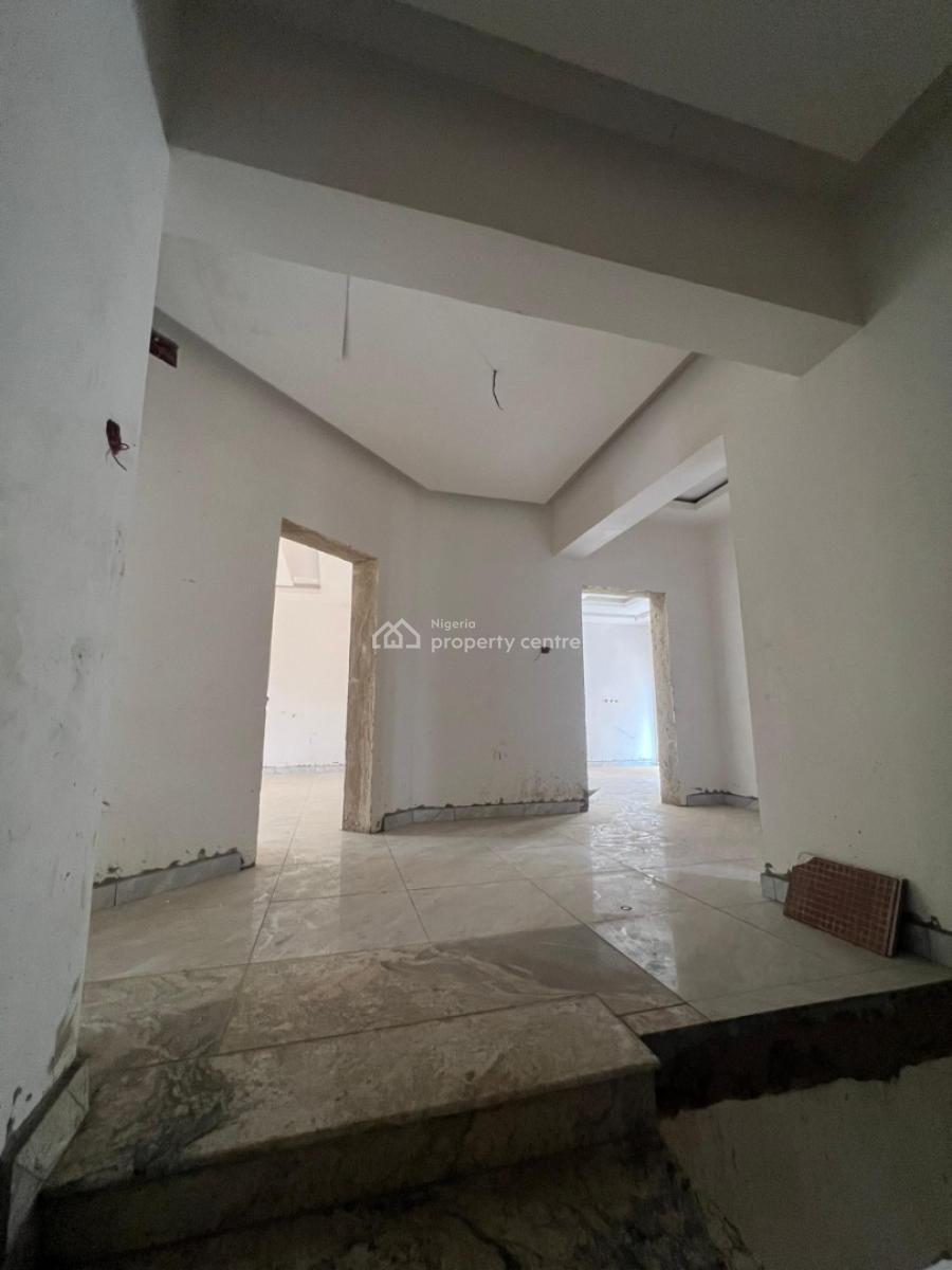 Massive 6-bedroom Terraced Duplex  with Family Lounge, Jahi, Abuja, Terraced Duplex for Sale