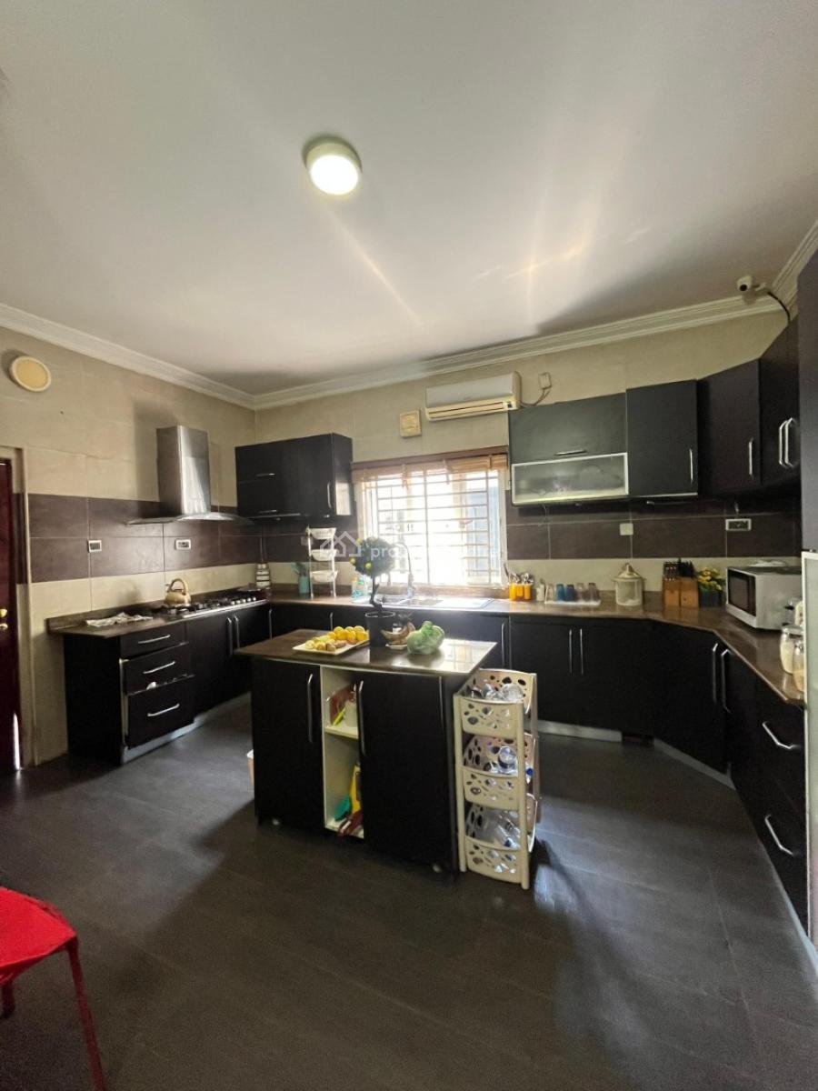 4 Bedrooms Detached House with 4 Rooms  Bq, Ocean Bay Estate, Orchid Road, Lekki, Lagos, Detached Duplex for Sale