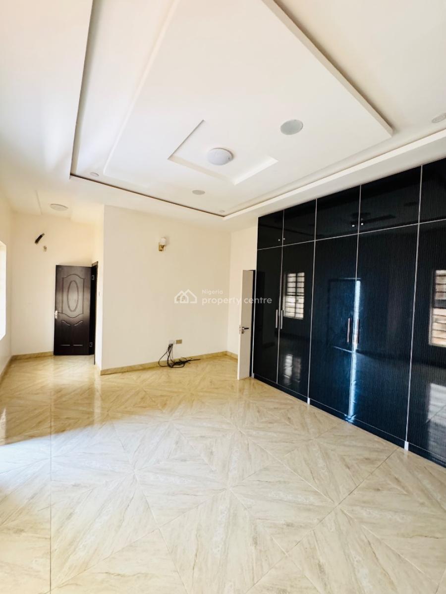 4-bedroom Semi-detached Home with Bq, Ikota, Lekki, Lagos, Semi-detached Duplex for Sale