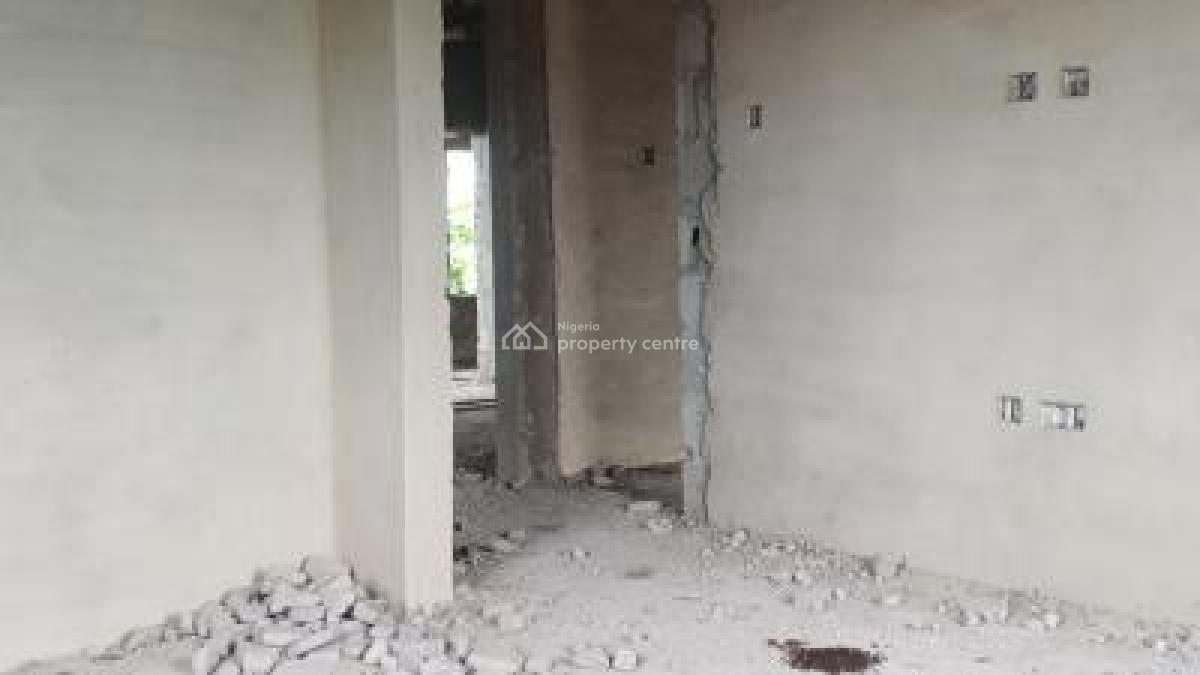 Distress Carcass 4 Units of 2 Bedrooms Flat Apartment, Bankola/shapatti, Ibeju Lekki, Lagos, Flat / Apartment for Sale