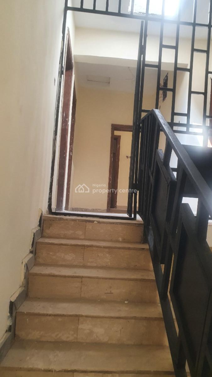 Newly Renovated 4-bedroom Semi-detached Duplex with a Room Self-contai, Team 1, Off 1st Avenue, Gwarinpa, Abuja, Semi-detached Duplex for Rent