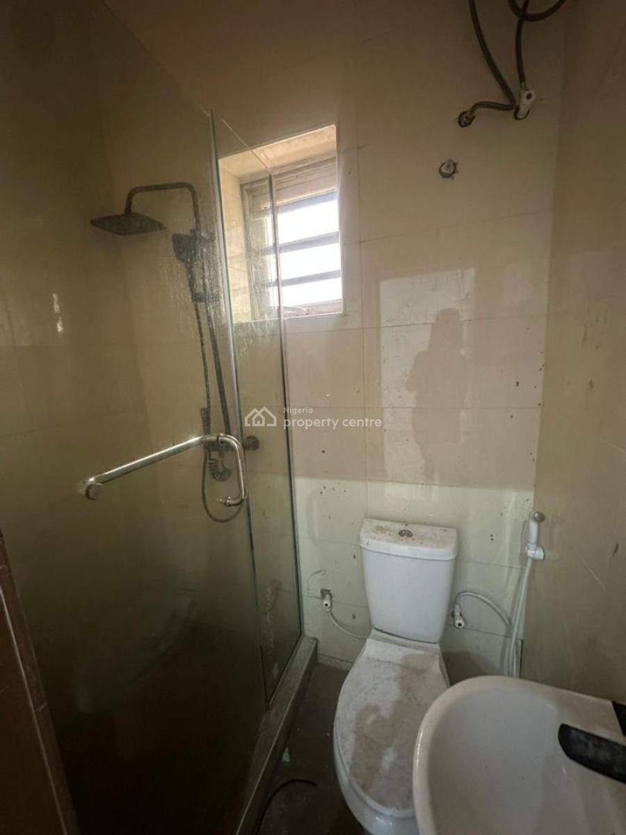a Room Shared Kitchen, Idado Estate, Lekki, Lagos, Flat / Apartment for Rent