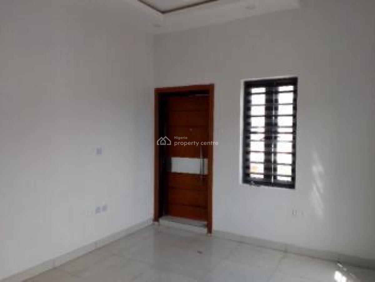 Nicely Built 2 Bedroom Serviced Apartment, General Paints Layout Estate Abraham, Ajah, Lagos, Flat / Apartment for Sale