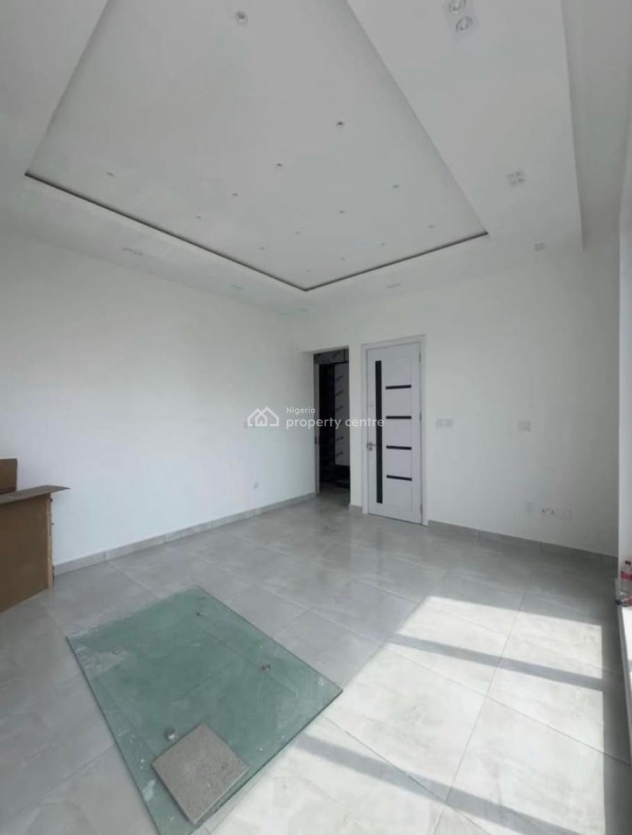3 Bedroom Apartment with Bq, Lekki, Lekki Phase 1, Lekki, Lagos, Flat / Apartment for Rent