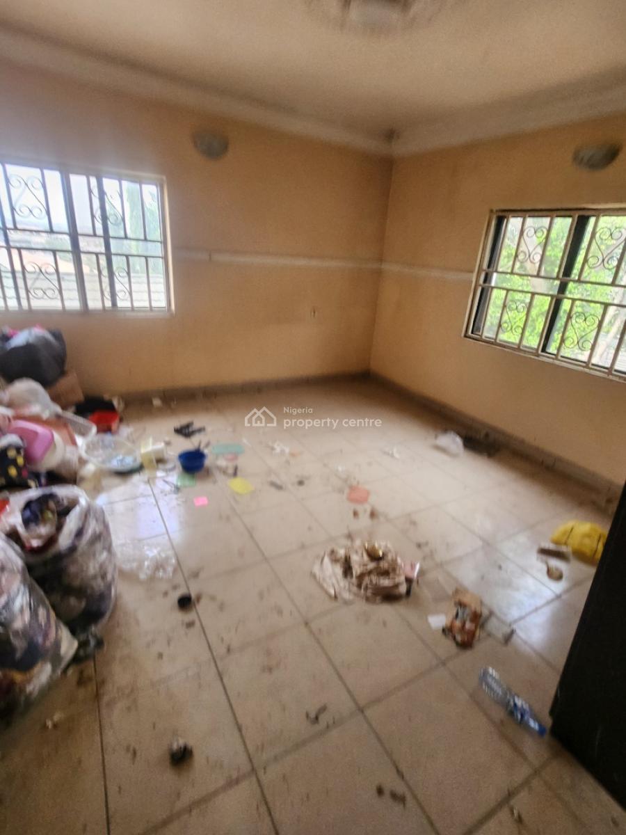 Nice 3 Bedroom Flat, 2nd Floor,  Office /residence, Off Amino Kano, Wuse 2, Abuja, Flat / Apartment for Rent