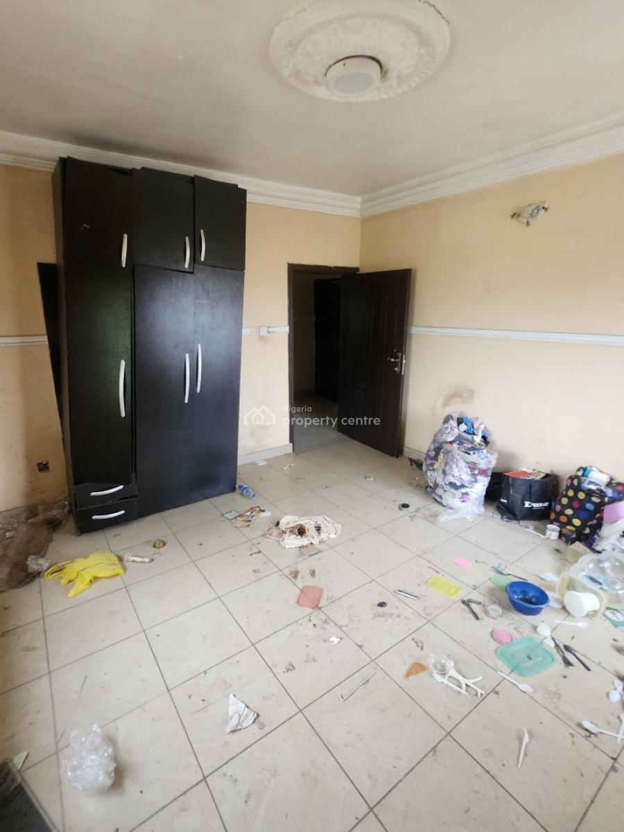 Nice 3 Bedroom Flat, 2nd Floor,  Office /residence, Off Amino Kano, Wuse 2, Abuja, Flat / Apartment for Rent