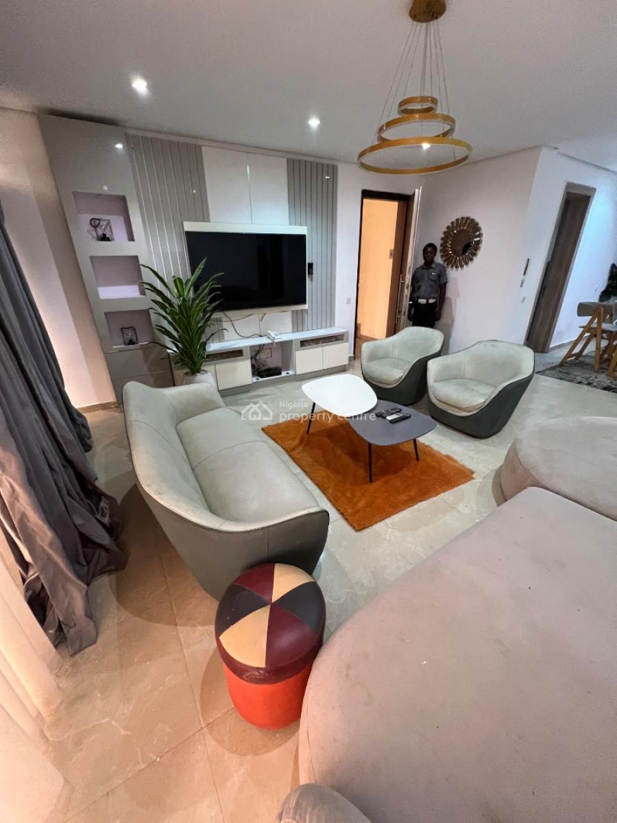 Furnished 3-bedroom Apartment in an Excellent Location, Lekki Phase 1, Lekki, Lagos, Flat / Apartment for Rent